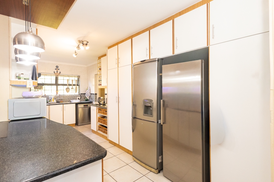 3 Bedroom Property for Sale in D